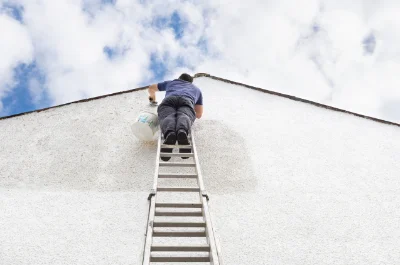 Peinture extérieure à Eyguières — façades et ravalement